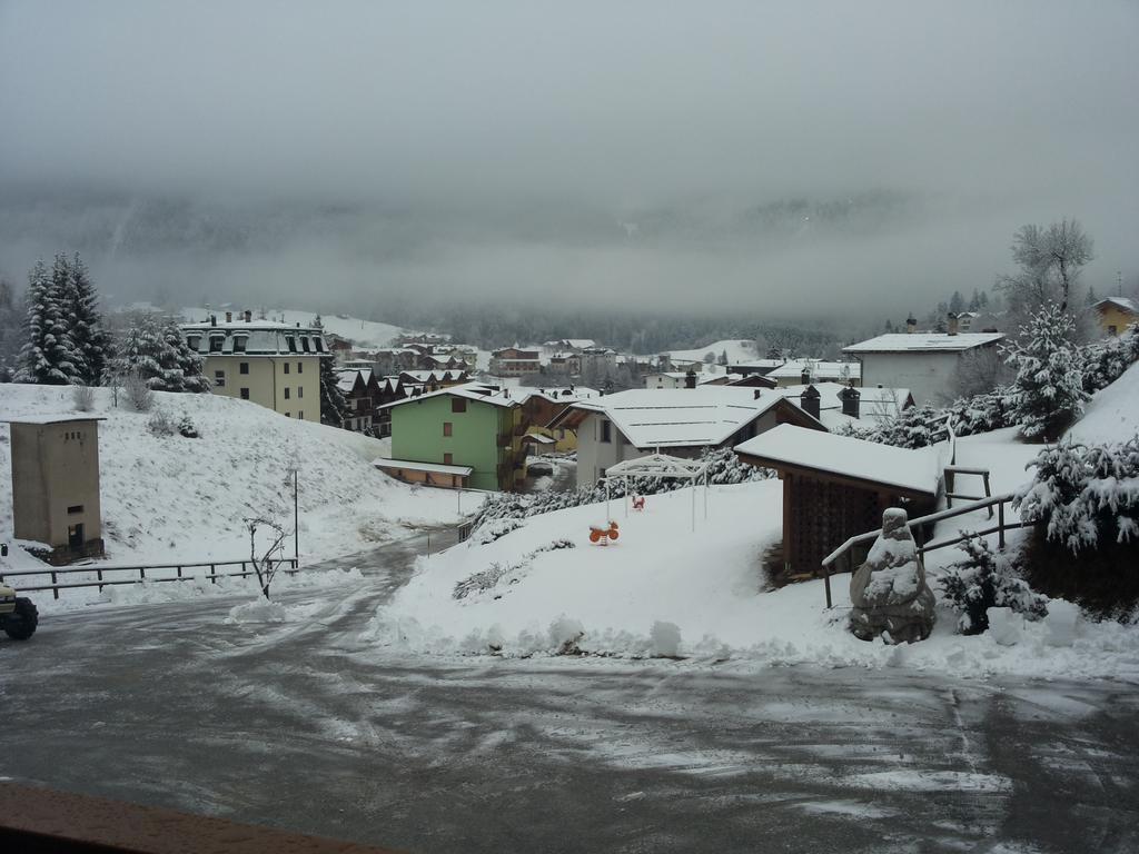 Appartamenti La Val Andalo Exterior foto